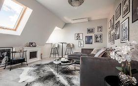 Apartman Blue Moon